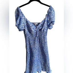 Blue floral smocked bodycon mini dress